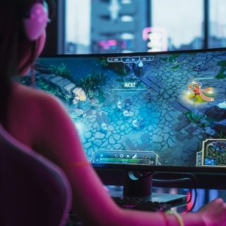 Gry MMORPG – co to znaczy? Polecane gry MMORPG.